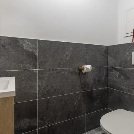 Canopee 206 - By Care Concierge Apartment